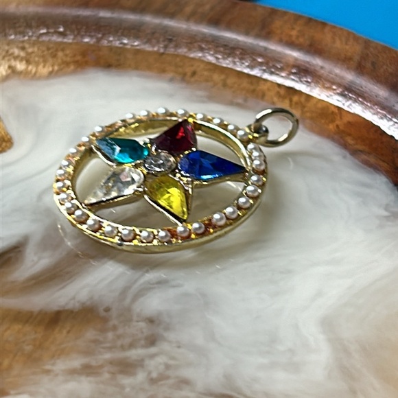 🖤Vtg Matron pendant - Picture 4 of 11